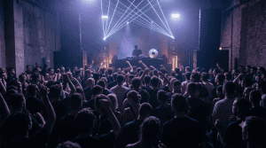Read more about the article Streaming Playlists vs. DJ Charts: Who Shapes Taste in 2026?